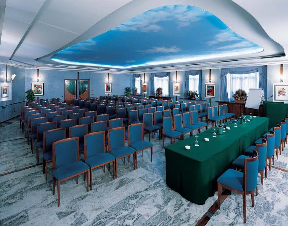 Palace Hotel Moderno Pordenone Ngoại thất bức ảnh