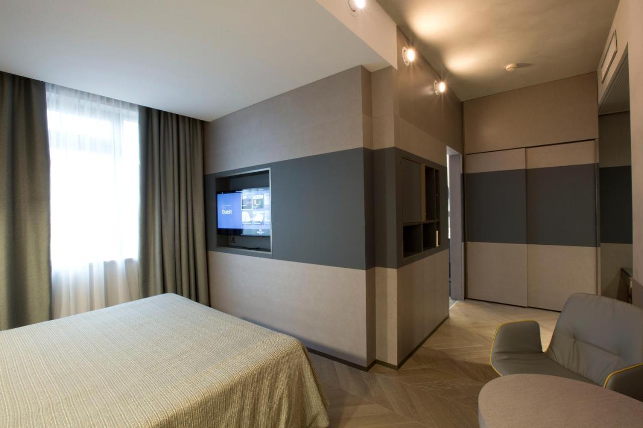 Palace Hotel Moderno Pordenone Ngoại thất bức ảnh